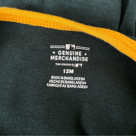 Oakland A’s / Athletics Set of 2 Baby Onesies Creepers Bodysuits Merch Size 12M - Picture 9 of 11